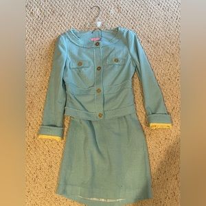 2 piece Lilly Suit in New Condition